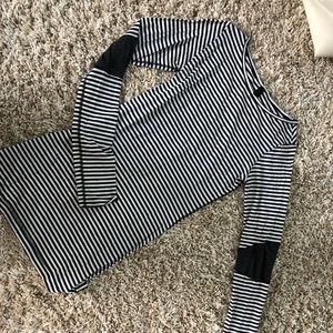 Lululemon Long sleeve fitted tunic